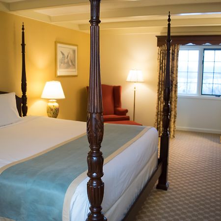 Crowne Plaza Albany - The Desmond Hotel Dış mekan fotoğraf