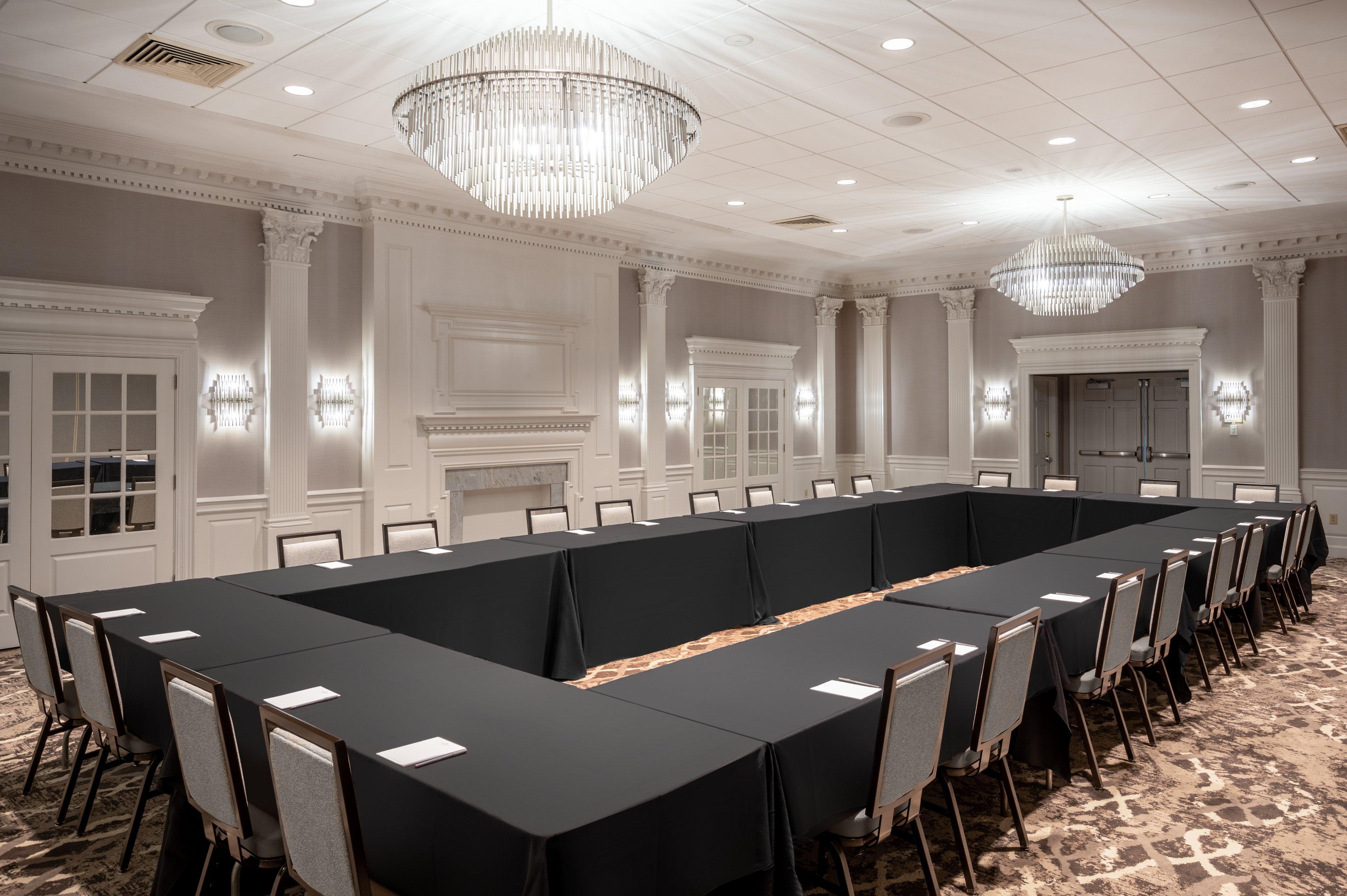 Crowne Plaza Albany - The Desmond Hotel Dış mekan fotoğraf